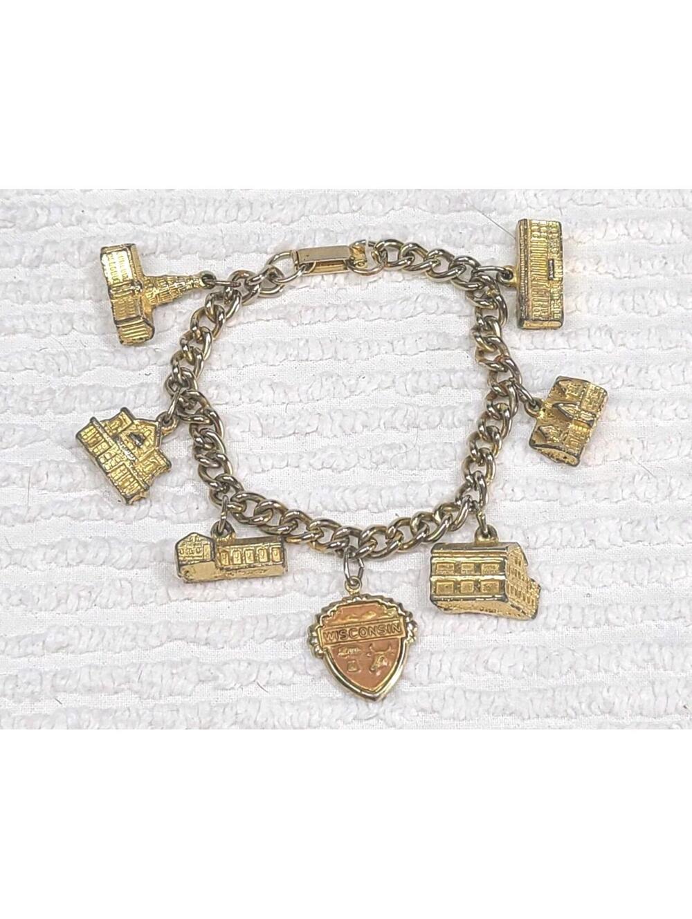 Vintage 1960s Wisconsin Charm Bracelet Buildings Gold Chain Souvenir Jewelry
